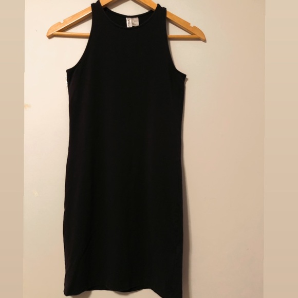 Black Tight Fitted H&M Dress - Picture 3 of 3